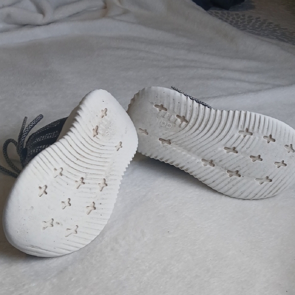 adidas Kids Black and White Sneakers - Picture 5 of 5